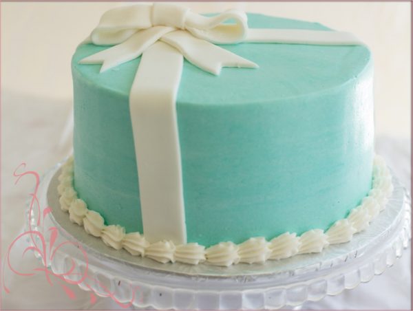Signature Cake - Ribbon