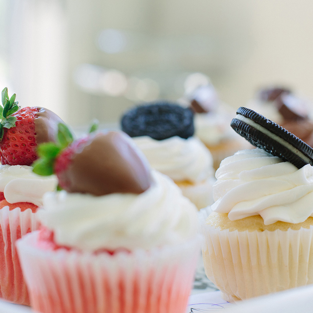 cakes by design grid 8