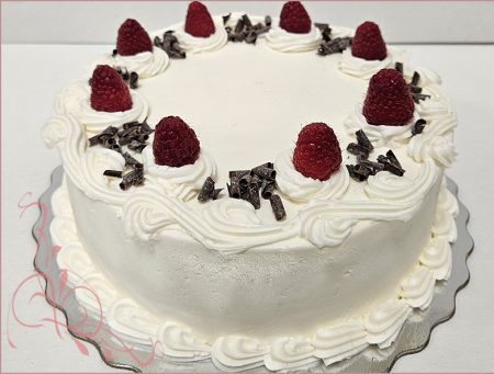Cake - Vanilla with raspberry cream filling - 2.5"